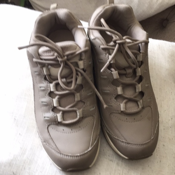 Easy spirit seroadrun-j women shoes size 71/2 W - Picture 2 of 8
